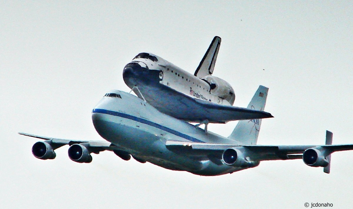 Space Shuttle Endeavor